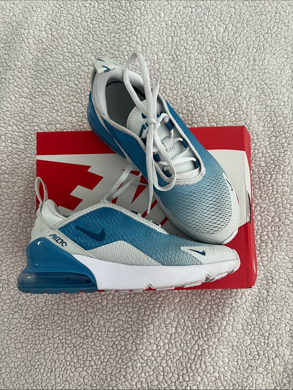 Nike Air Max 270 | Size 2.5Y